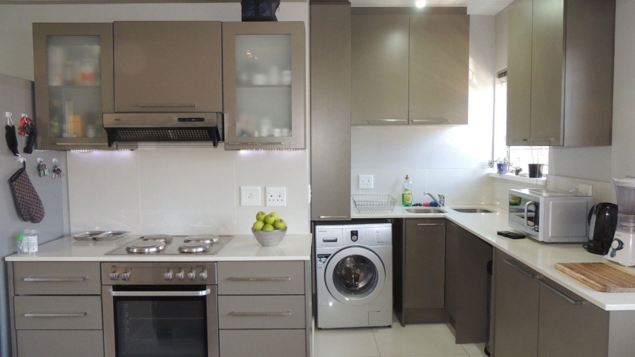 1 Bedroom Property for Sale in Green Point Western Cape